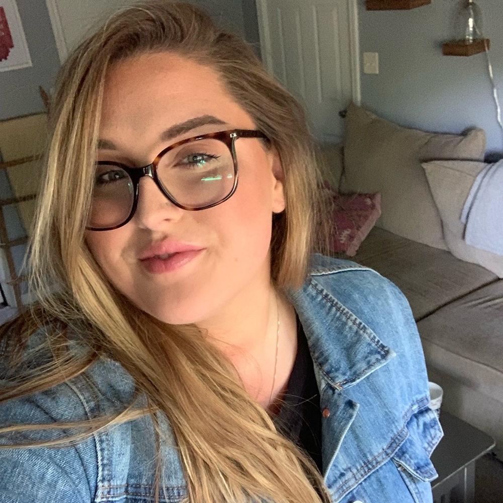 Meet your Posher, Lorna